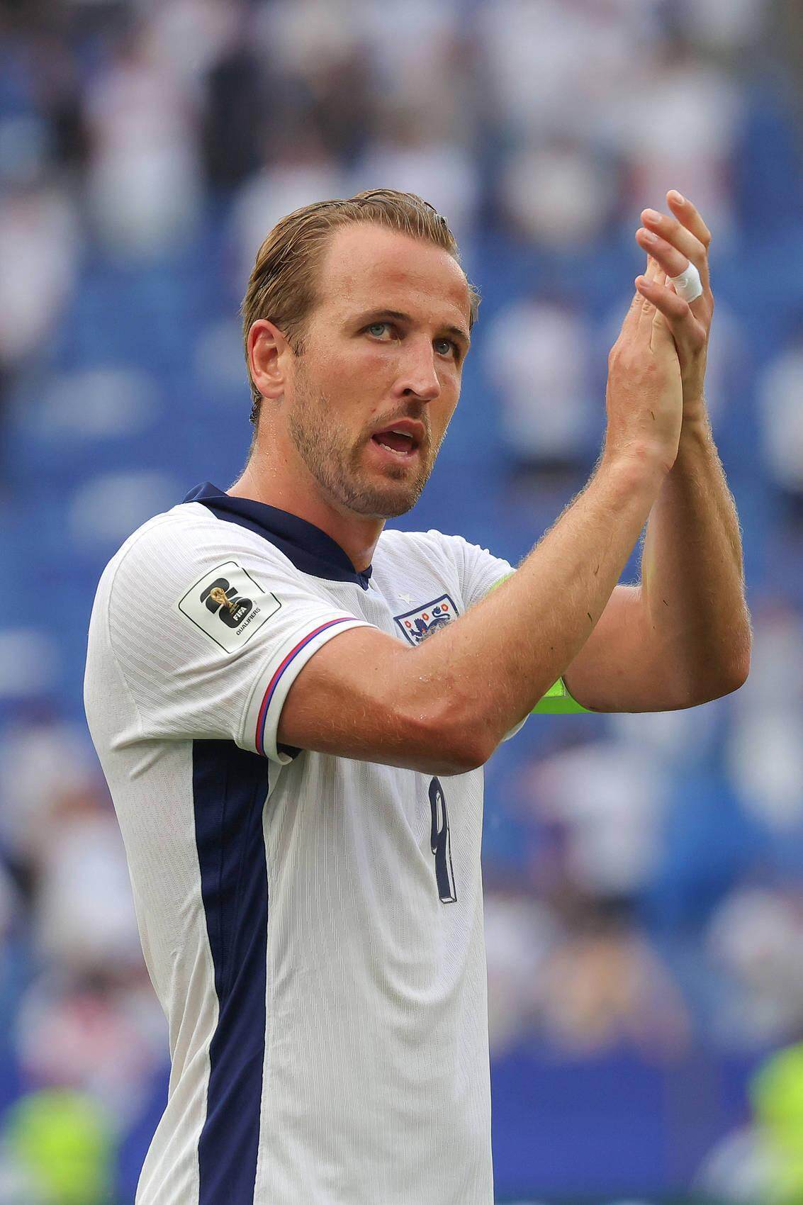 英格兰球员凯恩成为欧洲杯最佳射手