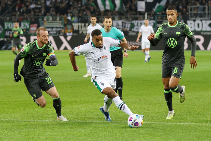 沃尔夫斯堡球员合练，备战下轮比赛的简单介绍