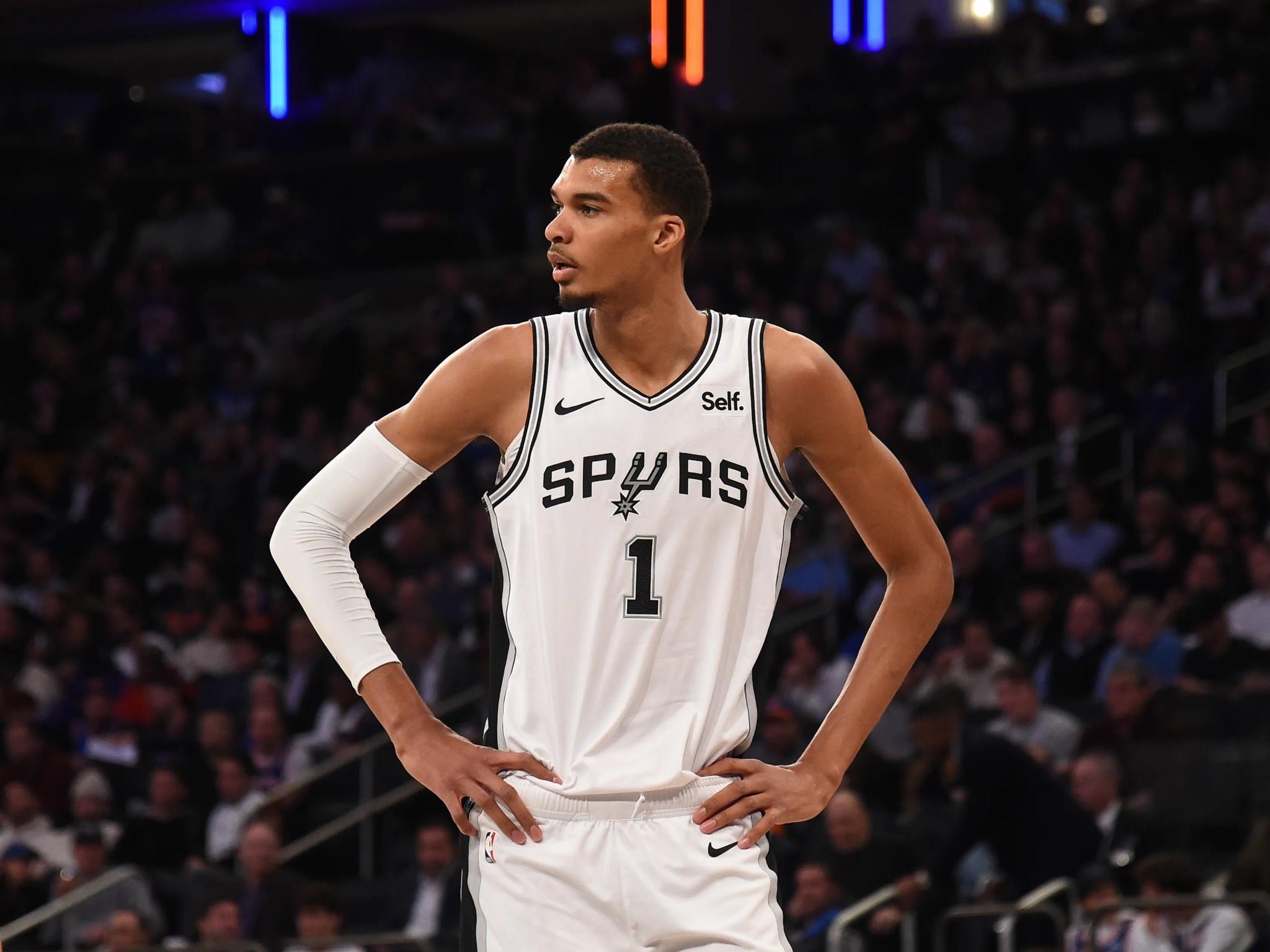 马刺轻松击败国王，稳居前列的简单介绍