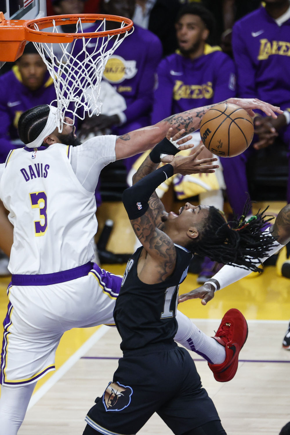 灰熊主帅无奈接受连败，球队面临冲击季后赛艰难局面的简单介绍