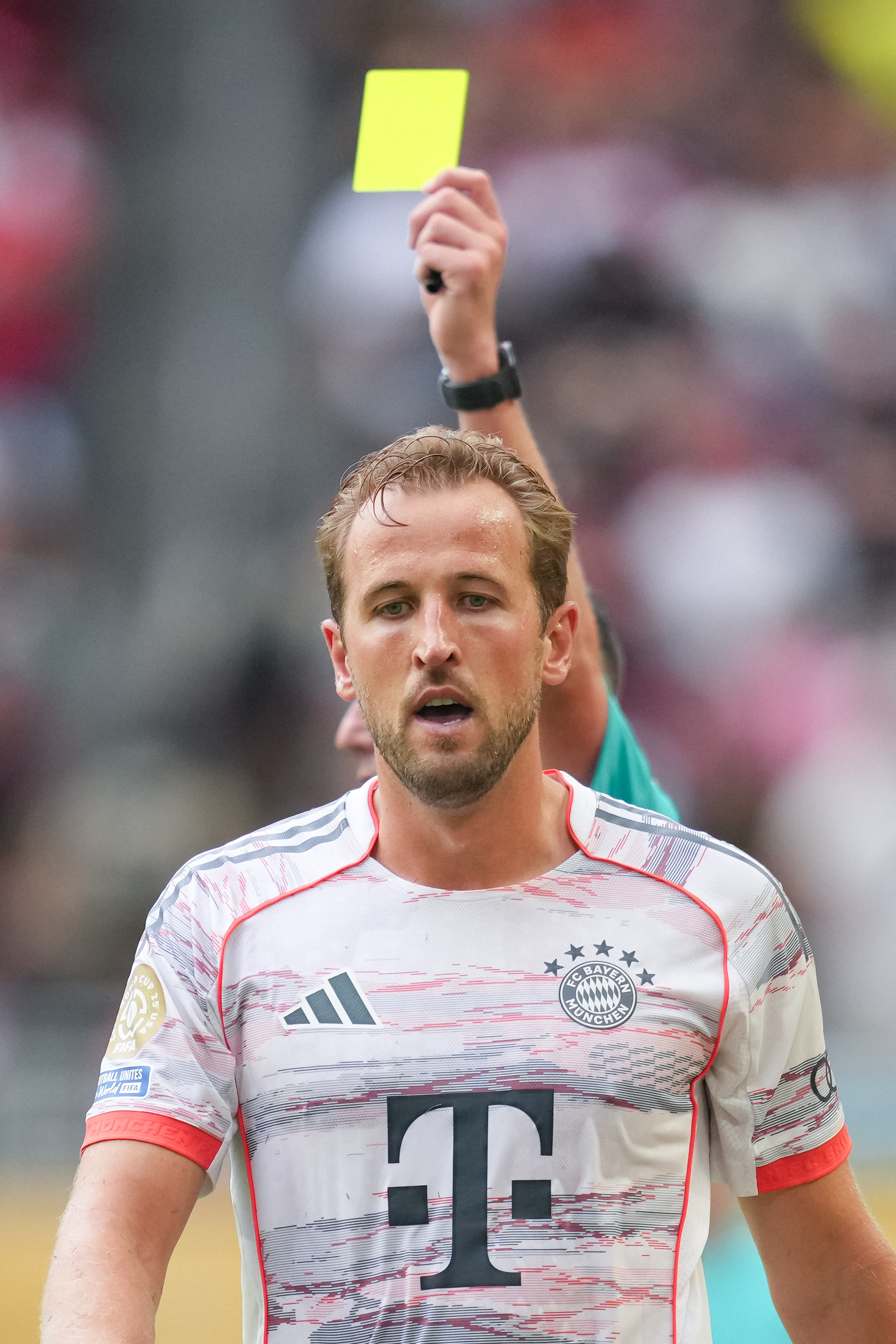 包含拜仁慕尼黑轻取胜仗，晋级赛场再战绝对的词条