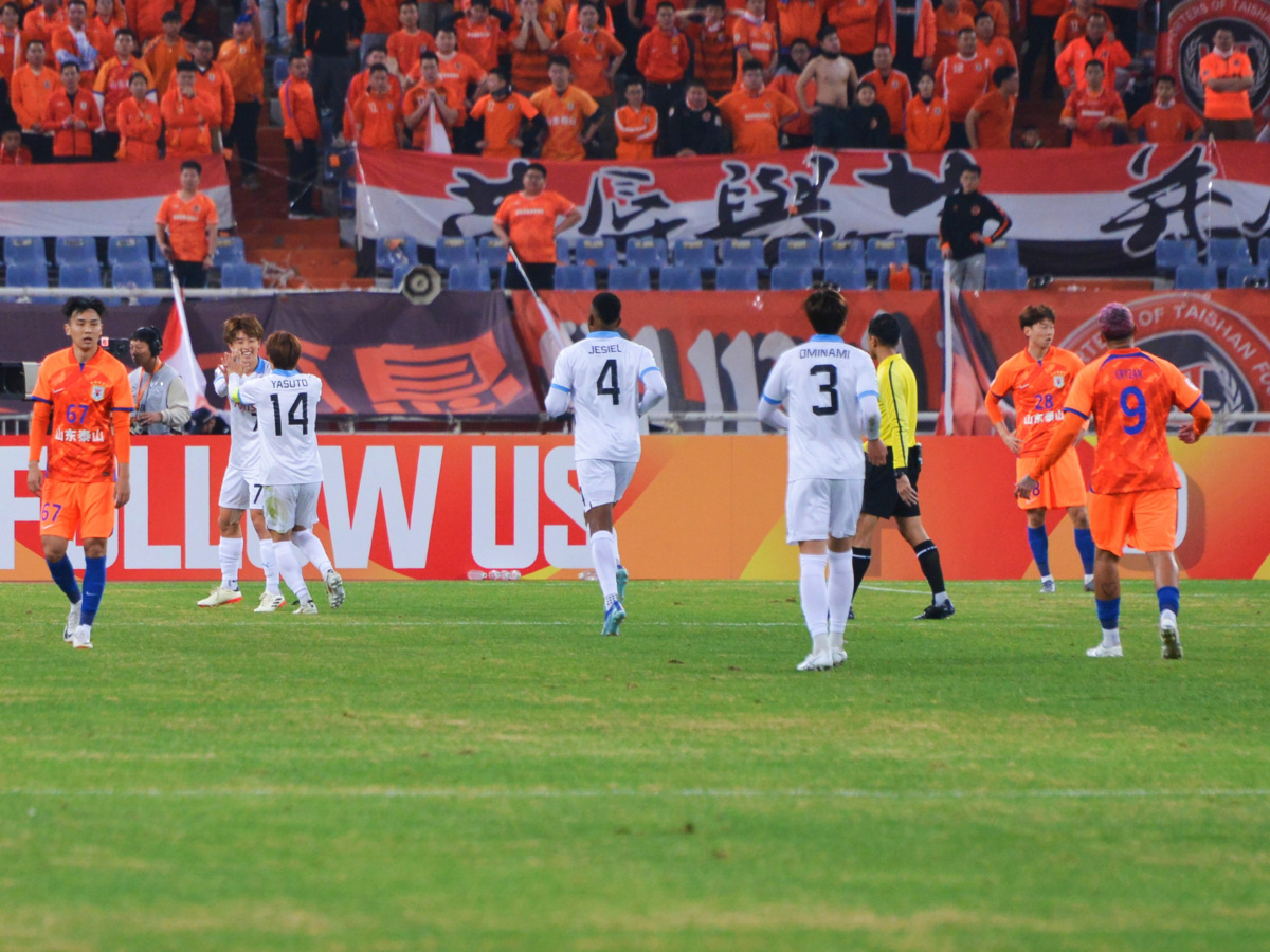 关于实力见长：中超联赛中球队在场上展现出色，成为亮点的信息