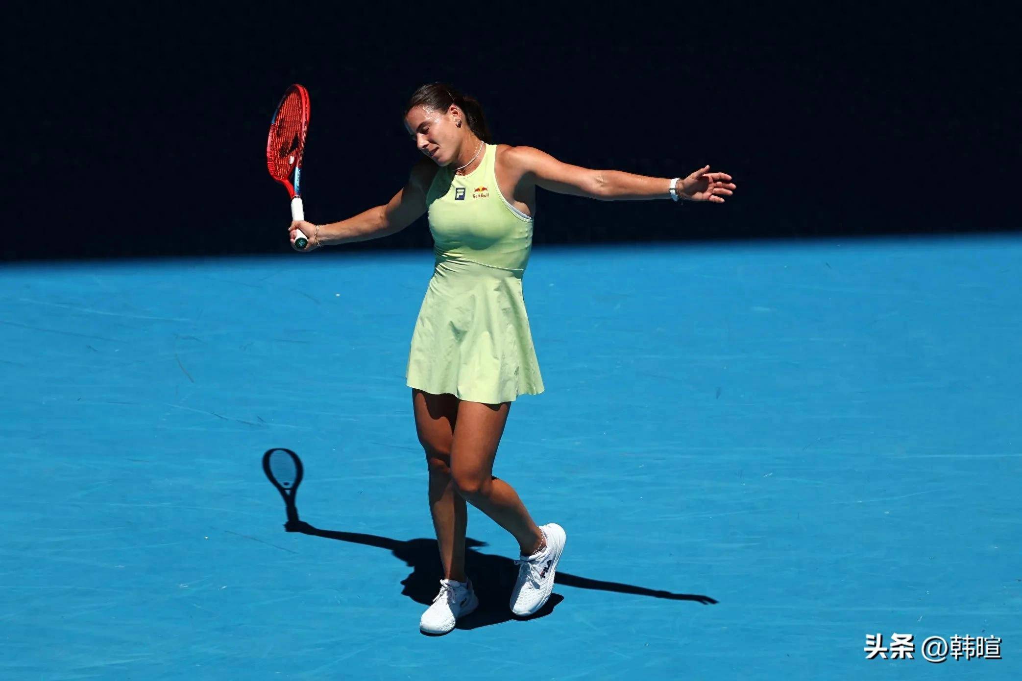 B体育体育入口-体操比赛澳大利亚选手优雅飘逸，荣耀登顶的简单介绍