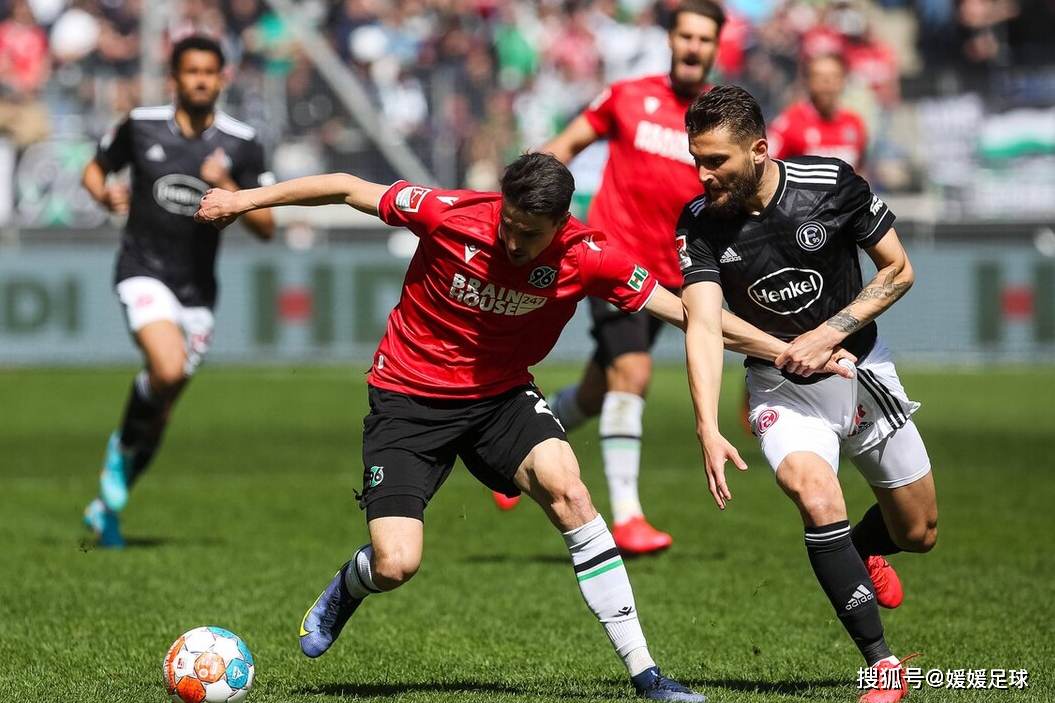 B体育体育投注-关于欧洲足球比赛风向标准，球队实力碰撞的信息