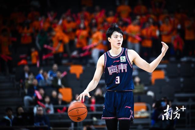 B体育体育竞技-关于广东华南虎战胜新疆队，取得连胜纪录的信息