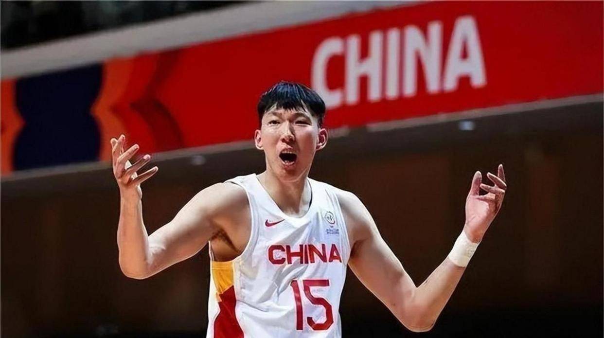 B体育体育网站-关于CBA季后赛前瞻：周琦能否带领球队冲击冠军？的信息