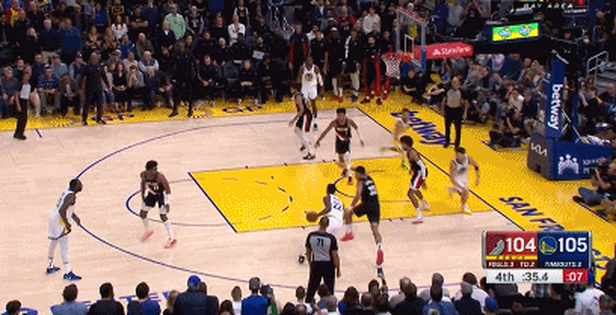 开拓者队凭借团队默契逆转对手晋级