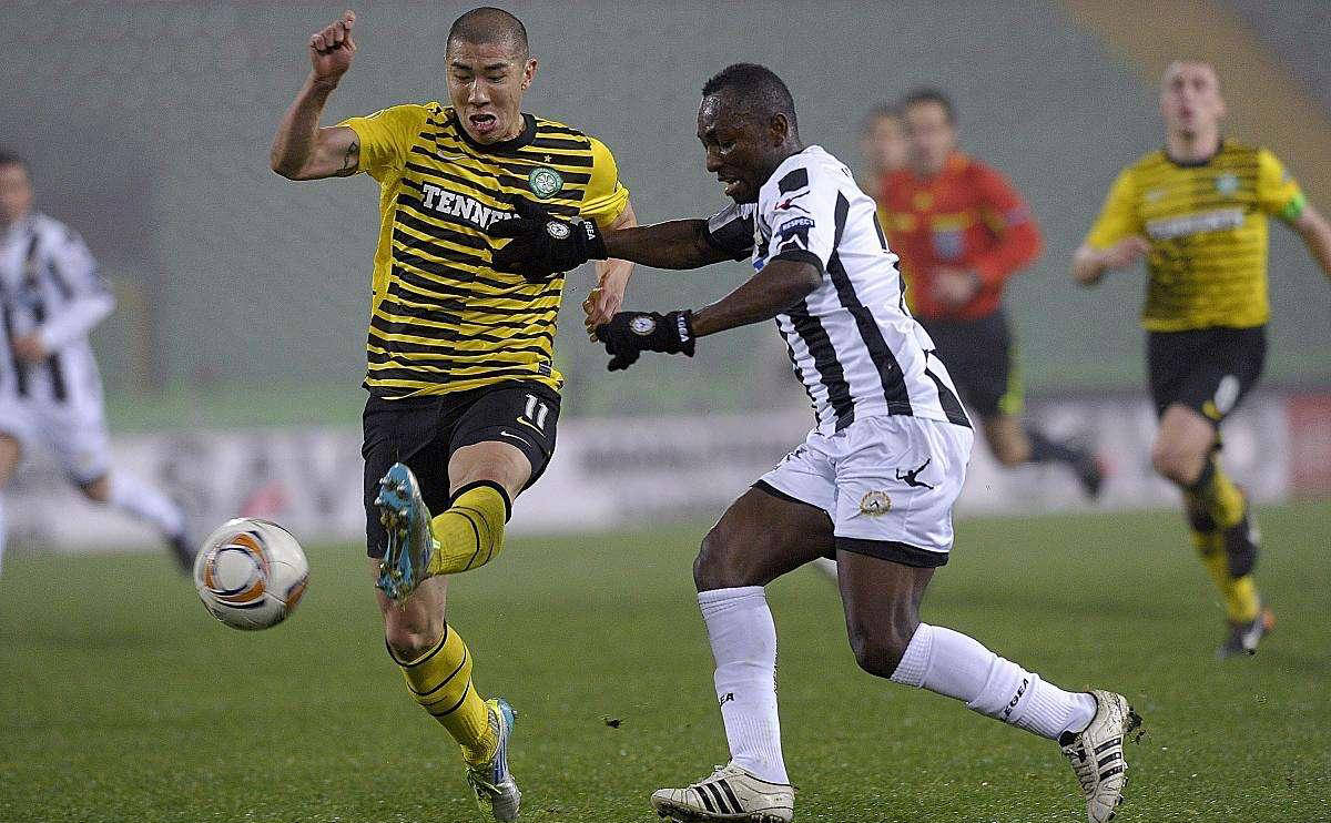 B体育体育直播-乌迪内斯主场逼平桑普多利亚，稳居中游的简单介绍