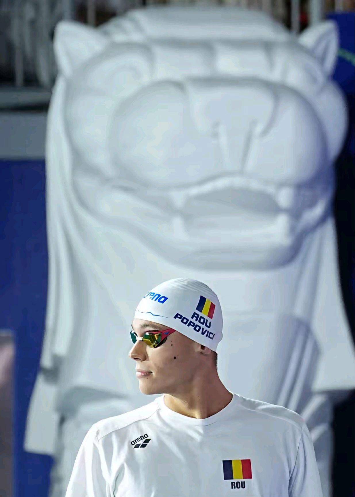 包含突破记录：泳手创造新的世界纪录的词条