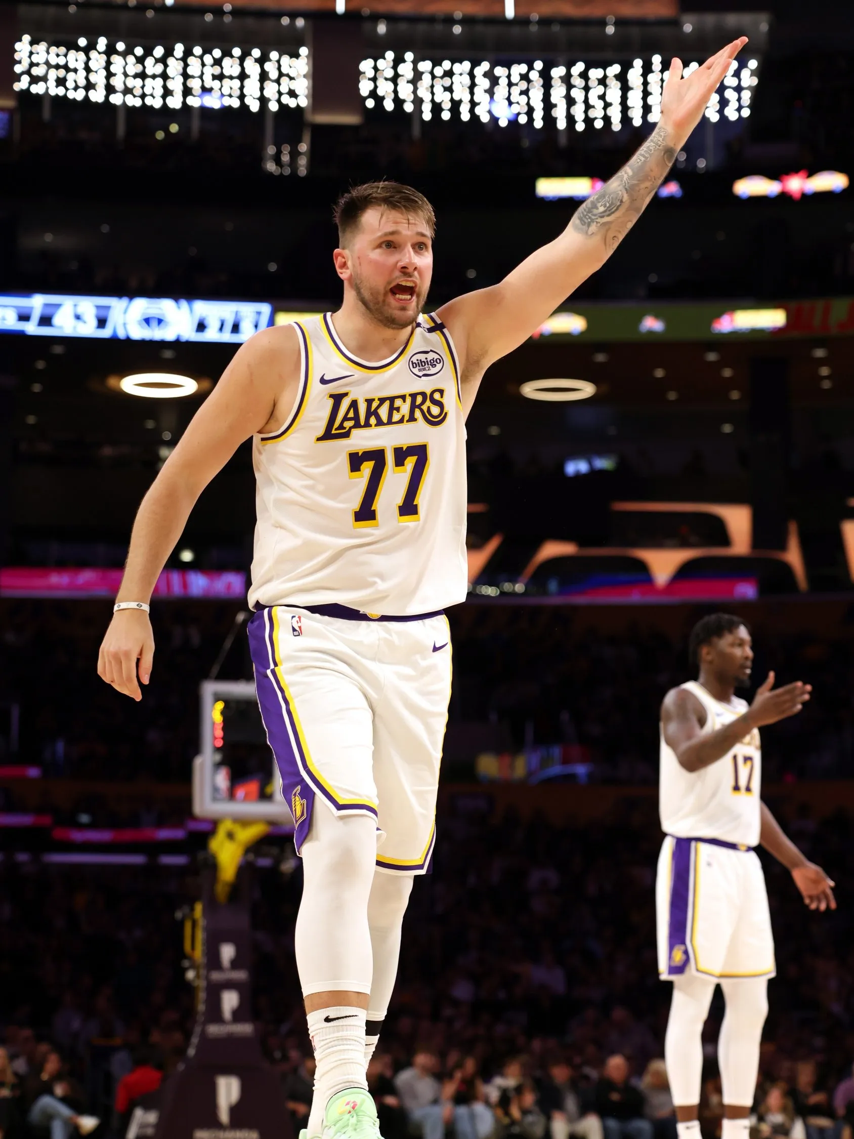 B体育体育网页版-快船力克湖人，取得胜利