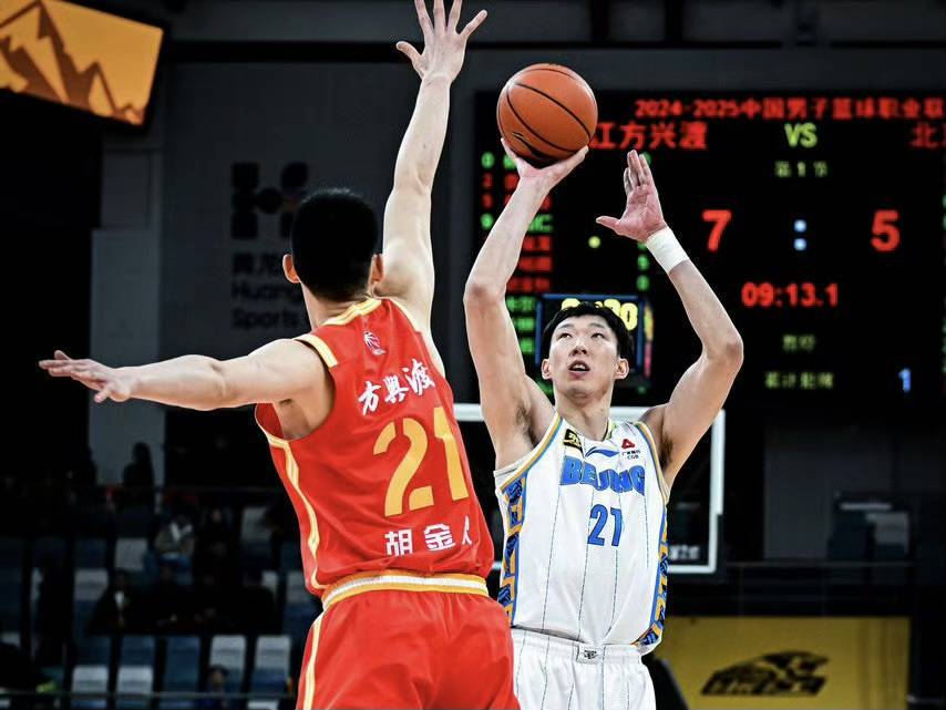 B体育体育注册-北京首钢艰难获胜，主场不败纪录延续